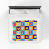 Pac-Man Themed Plush Blanket – Cozy Retro Arcade Vibes